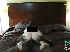 Mamá chupa polla y f ...
